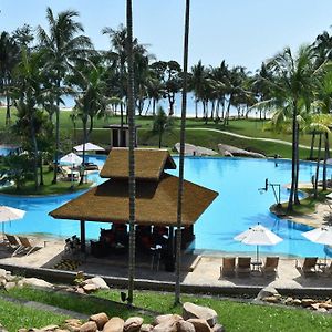 Bintan Lagoon Resort
